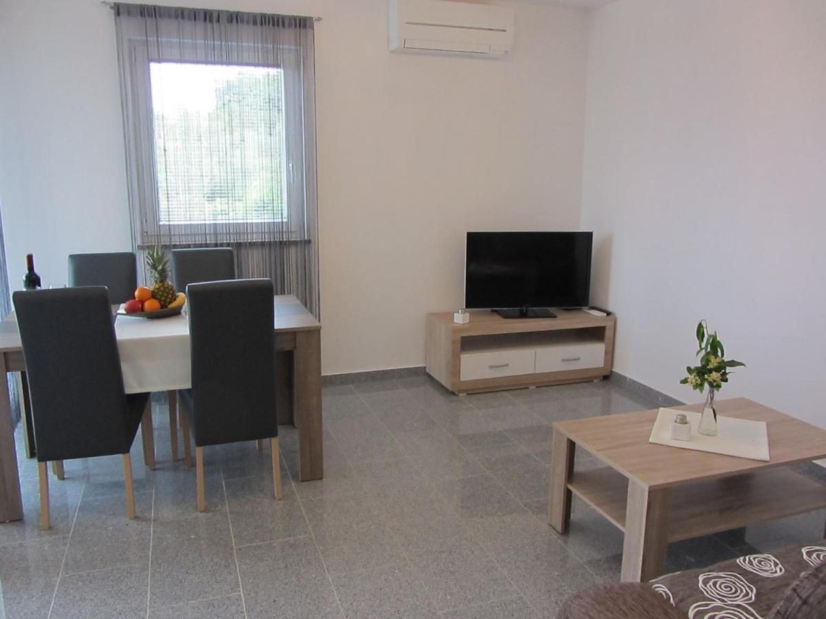 Apartment Tadic 马林斯卡 外观 照片